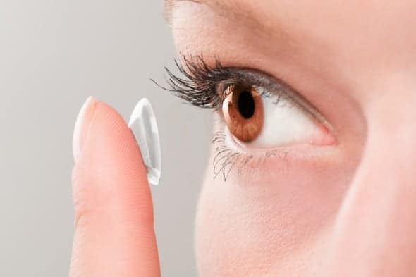 You are currently viewing Tips to Avoid Contact Lens Infections